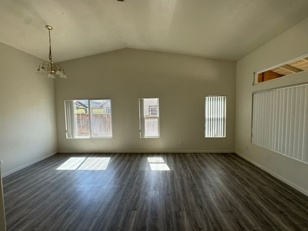 22968 Penasco Cir - Photo 7 of 34