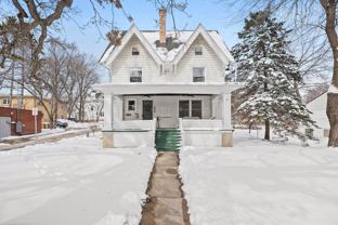 318 W Lakeside St - Photo 1 of 1