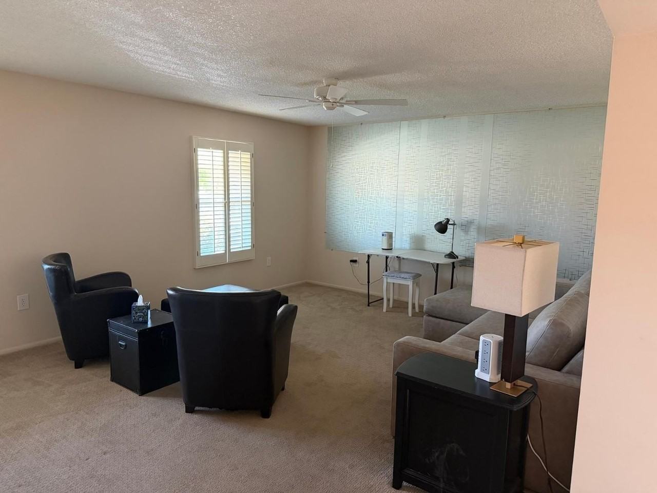 9209 W Glen Oaks Cir N - Photo 2 of 21
