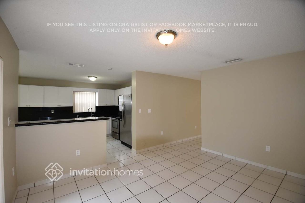 621 Sw 176th Ave - Photo 5 of 8