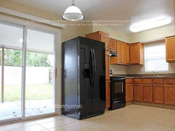 147 Burns Ave - Photo 3 of 14