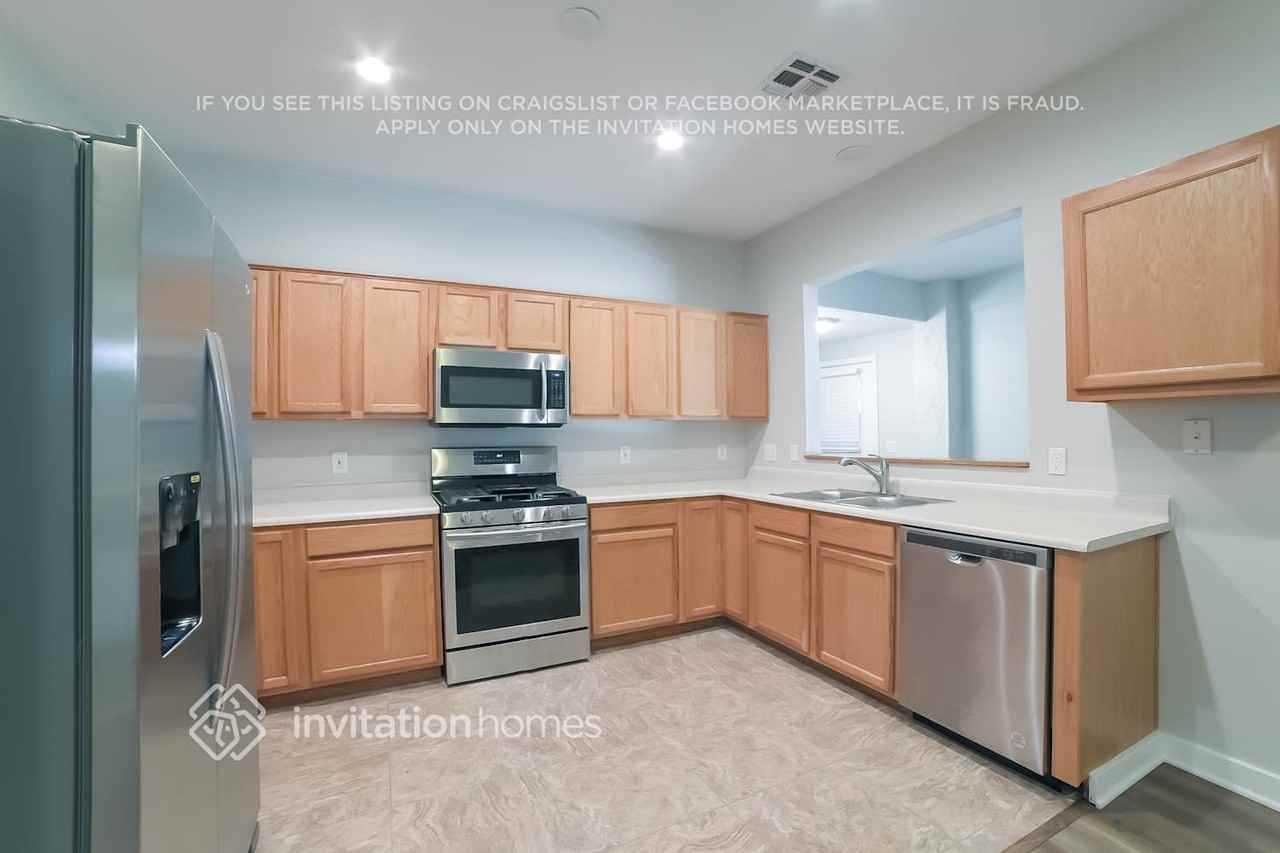 8709 N 58th Ln - Photo 5 of 16