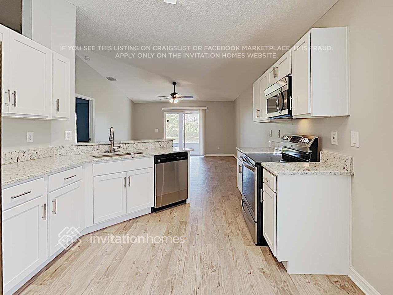2107 Deercroft Dr - Photo 5 of 17