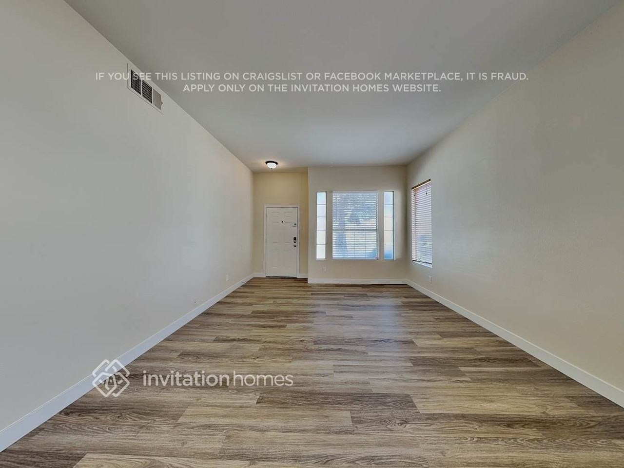 8068 Sweet Clover Ct - Photo 5 of 24