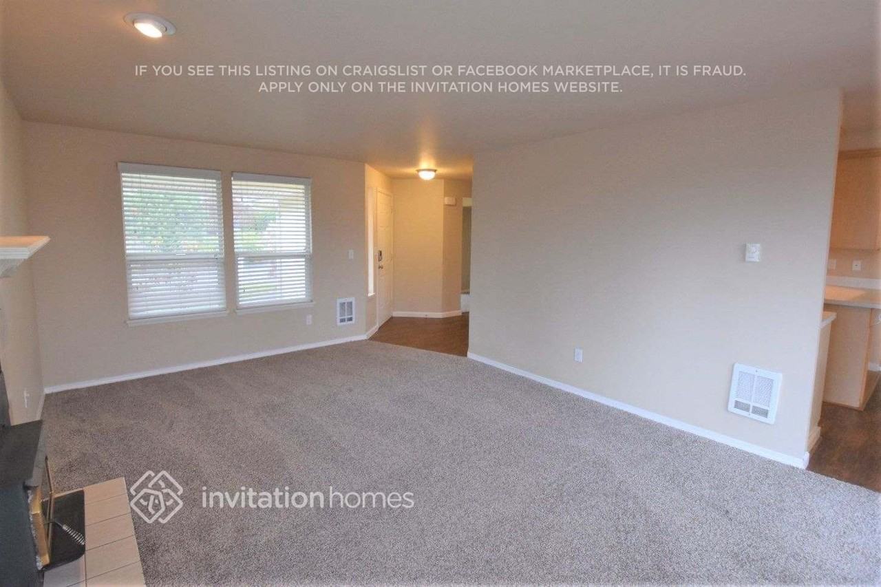 12011 29th Pl Ne - Photo 2 of 25