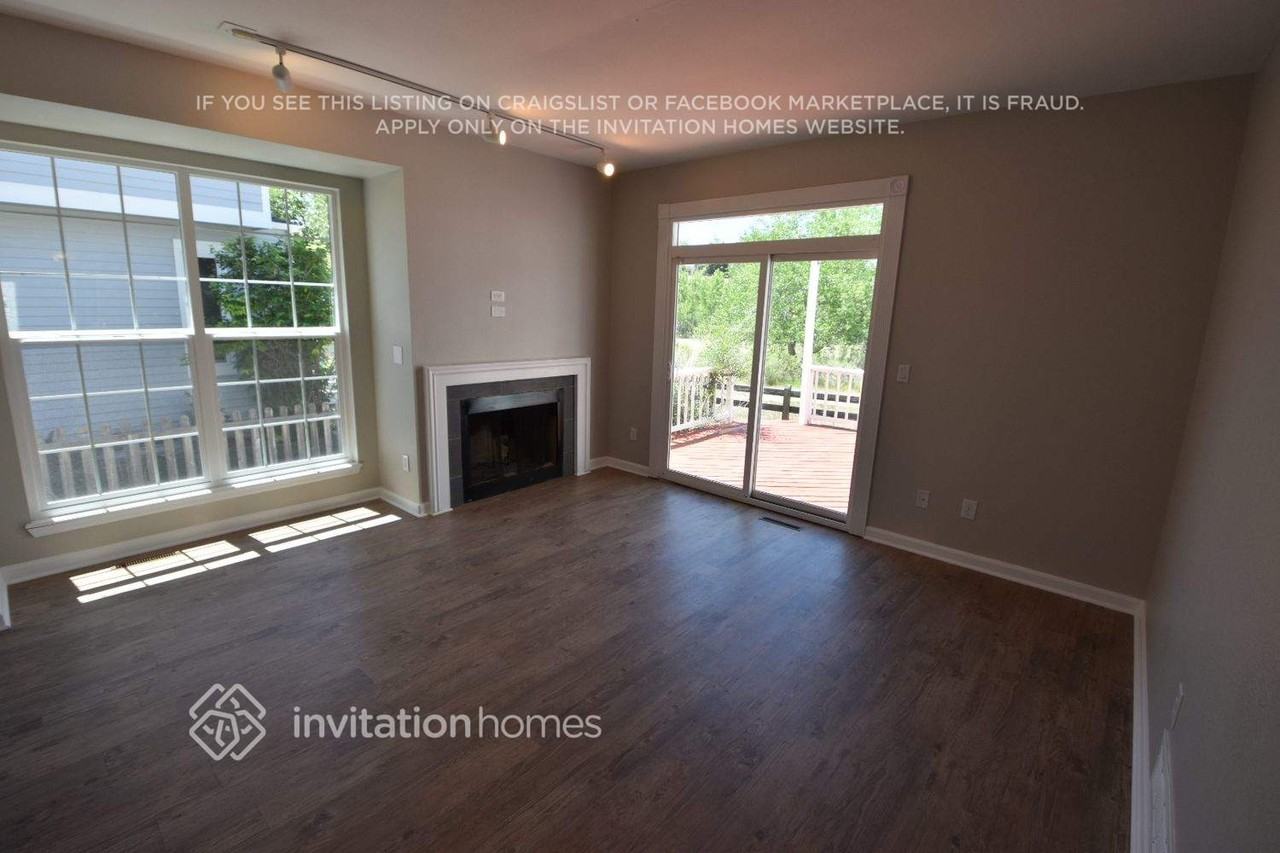 21728 Silver Meadow Ln - Photo 3 of 19