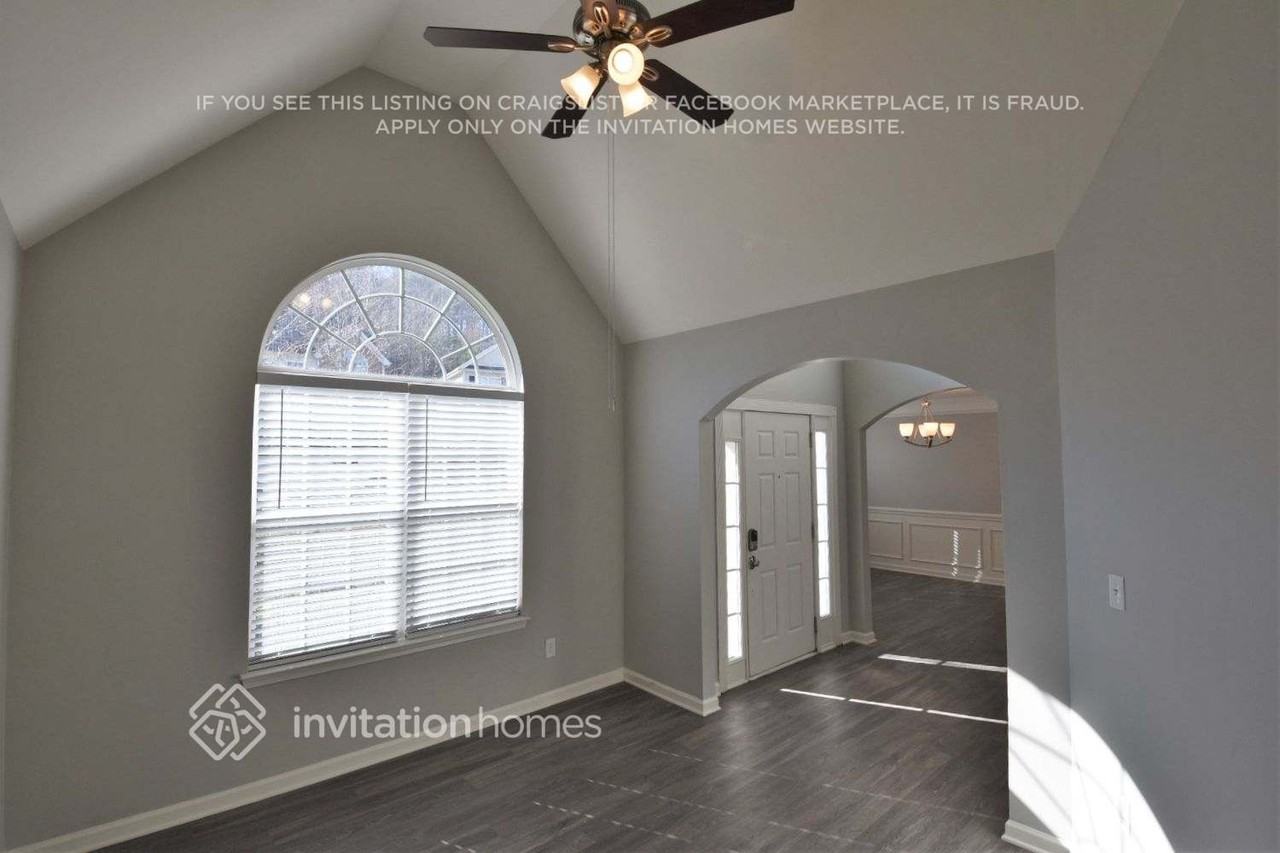 5212 Sunriver Rd - Photo 4 of 23