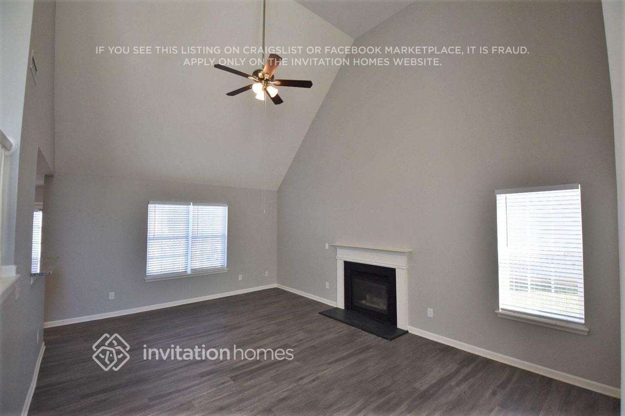 5212 Sunriver Rd - Photo 7 of 23