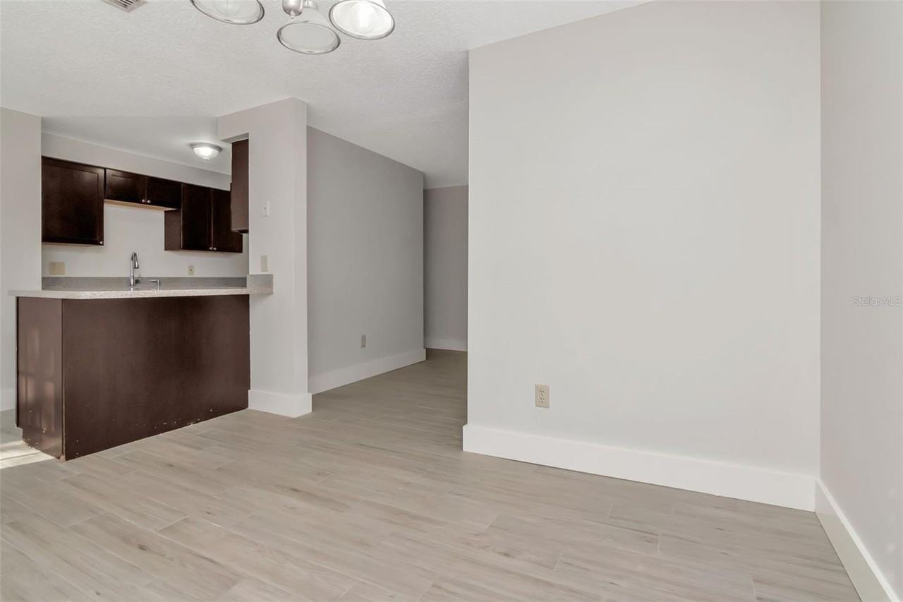 2826 W Shelton Ave - Photo 4 of 50