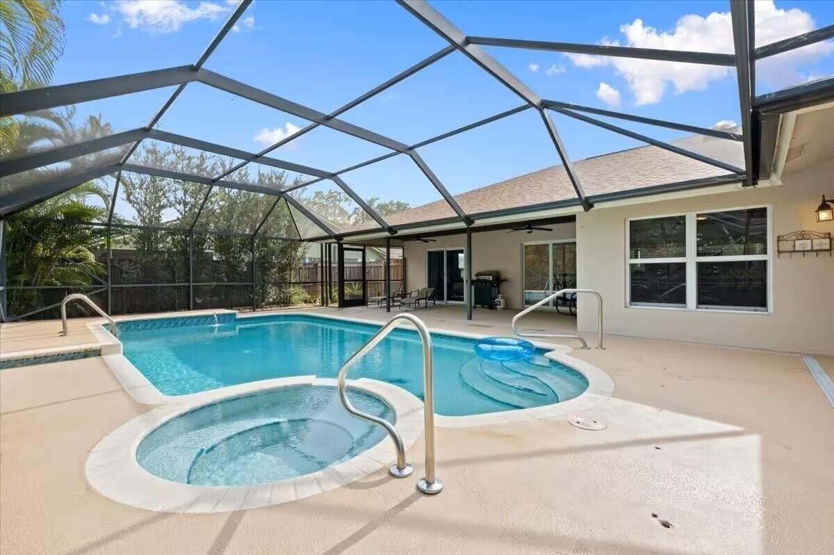 14447 Stirrup Ln - Photo 6 of 35
