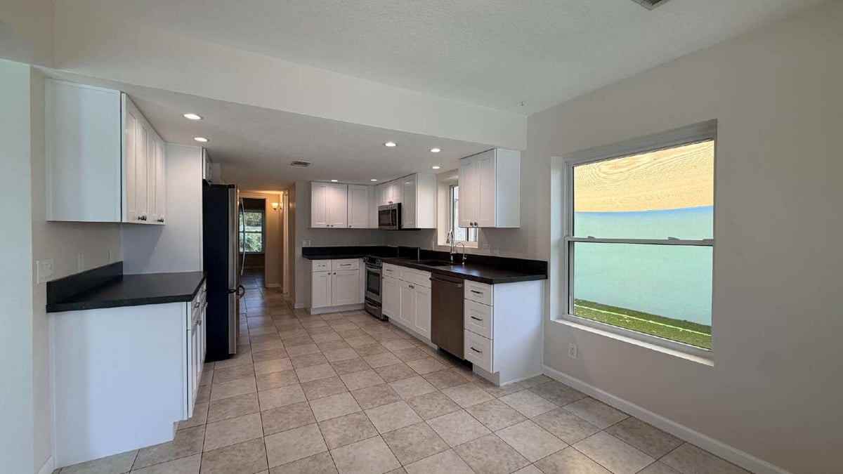 3827 E Larkspur Dr - Photo 4 of 21
