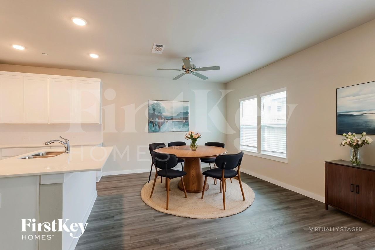 373 N Centro Cir - Photo 6 of 19