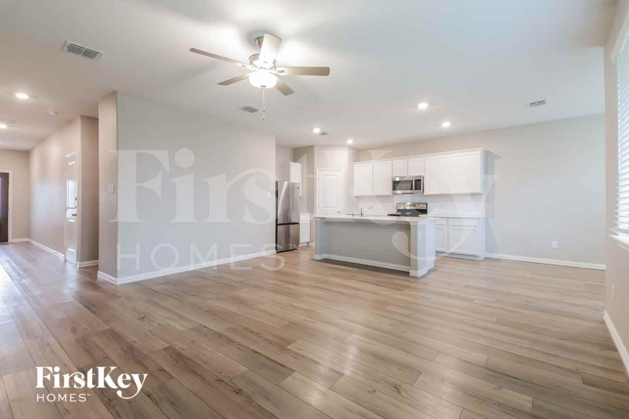 126 Autumn Sage Ln - Photo 5 of 19