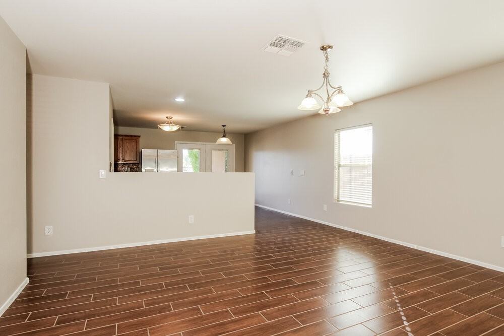 21942 E Creosote Ct - Photo 4 of 16
