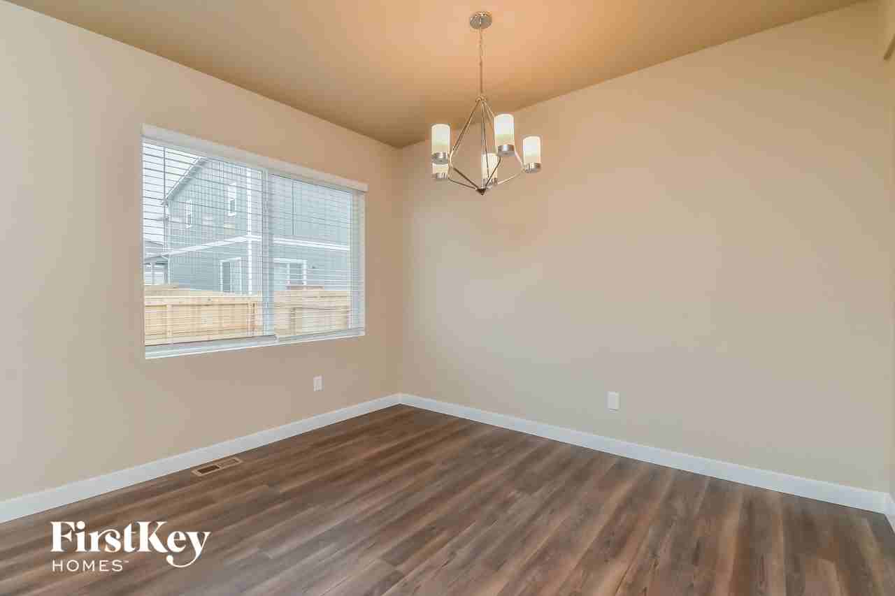 11148 Murrelet Dr - Photo 4 of 15