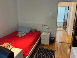 featured image of 5727 Av Northmount