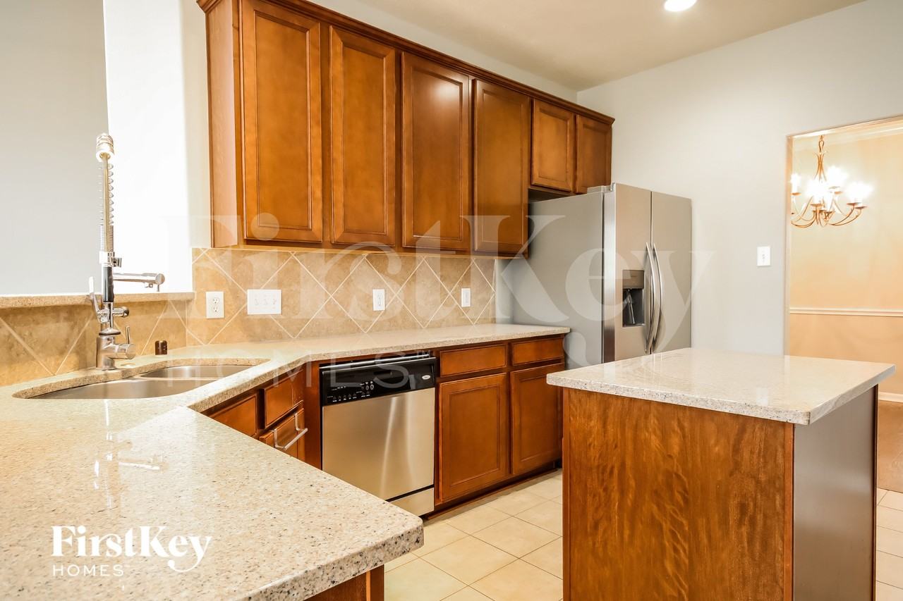 14419 Stonebury Trail Ln - Photo 7 of 16