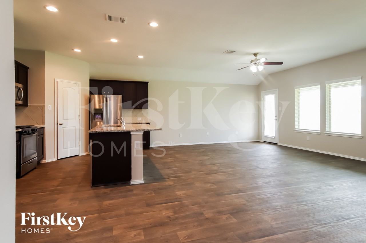 12138 Loch Muick Dr - Photo 5 of 16