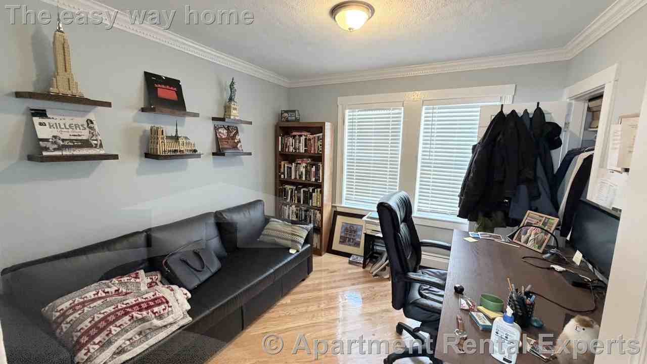 109 Perkins St #2F - Photo 7 of 10