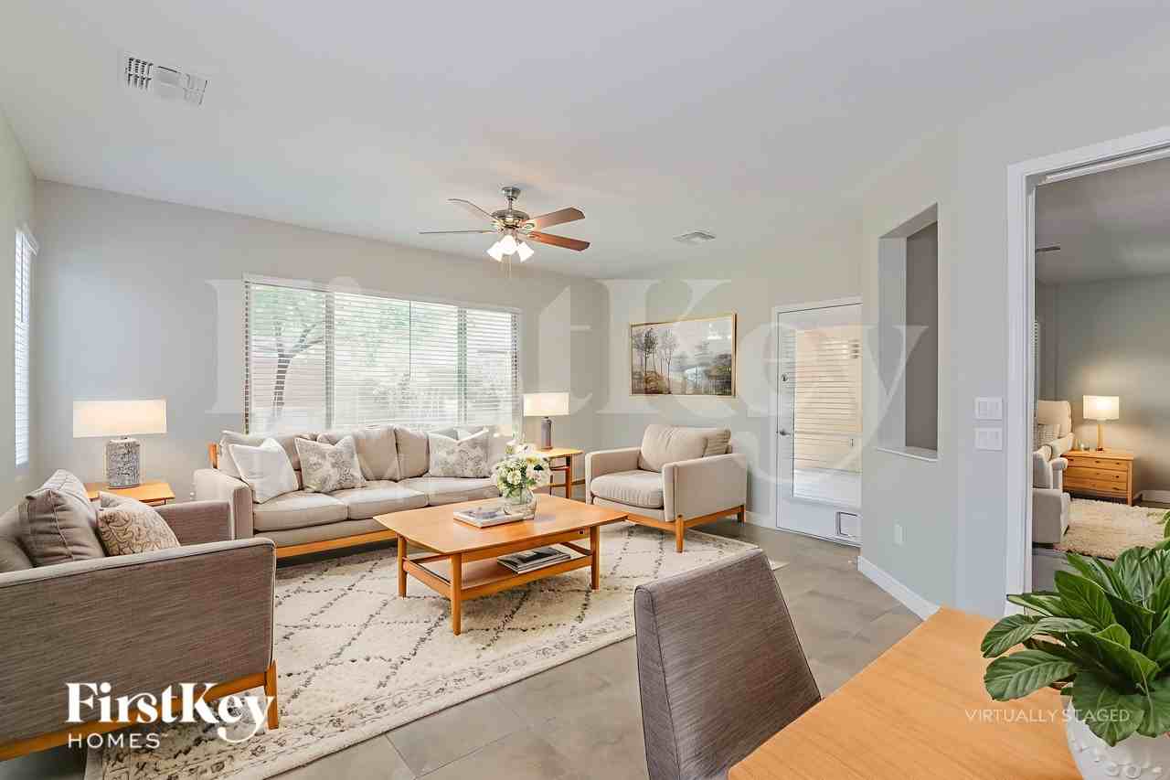 8839 W Irongate Rd - Photo 3 of 18
