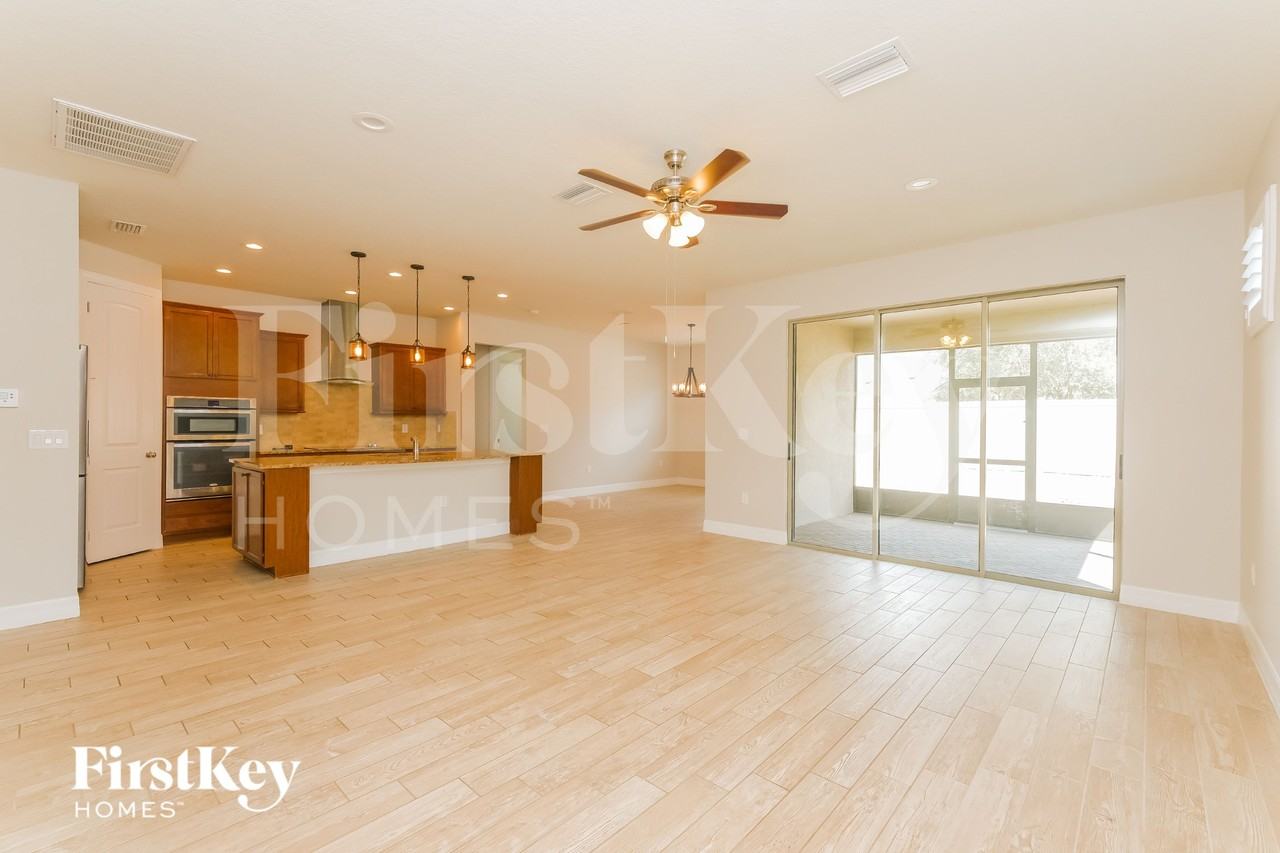 16303 Treasure Point Dr - Photo 3 of 16