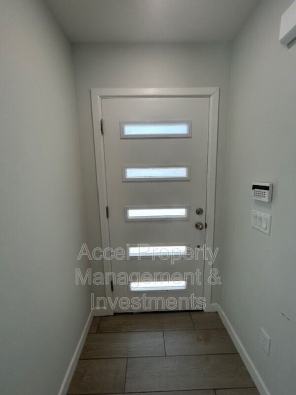 6613 N 5th St - Photo 2 of 11
