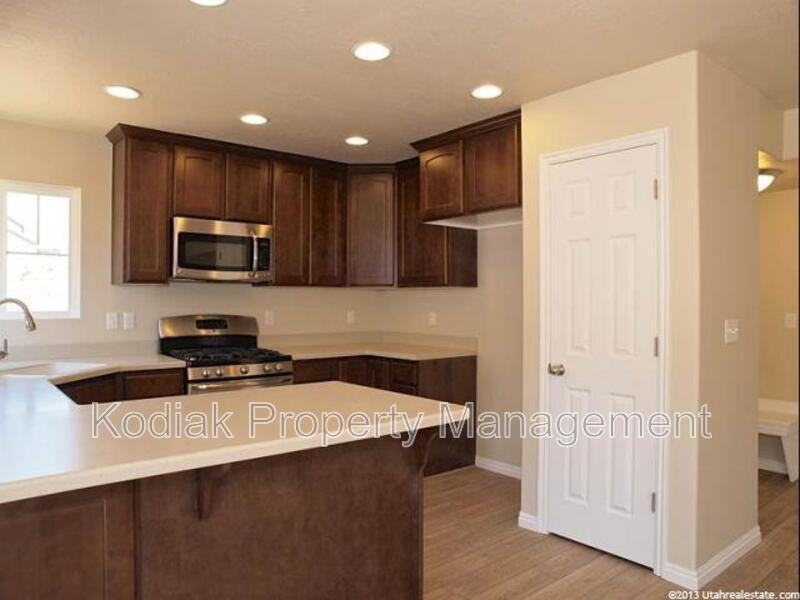 3325 N Redshoulder Dr - Photo 7 of 25