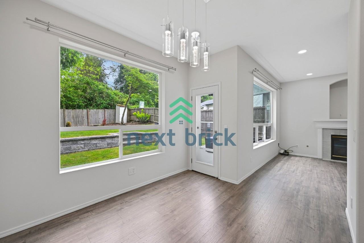 4308 216th St Sw - Photo 6 of 28