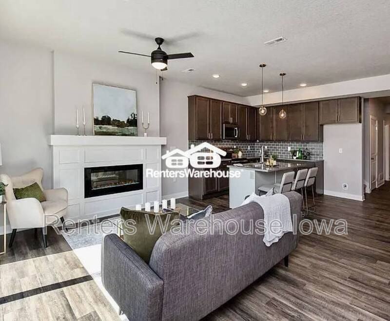3619 Ne Kara Ln - Photo 2 of 15