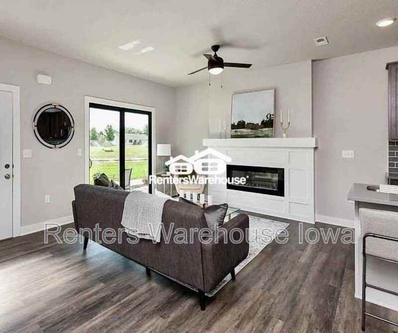 3619 Ne Kara Ln - Photo 4 of 15