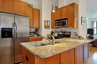 2147 W Evergreen Ave #101 - Photo 1 of 1