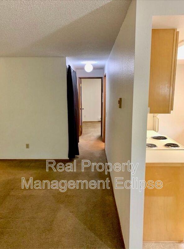 19837 25th Ave Ne #B - Photo 6 of 13