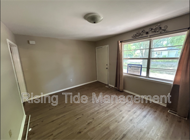 1308 Airport Ln Sw - Photo 4 of 8