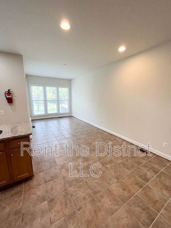 3247 Theodore R Hagans Dr Ne - Photo 5 of 29