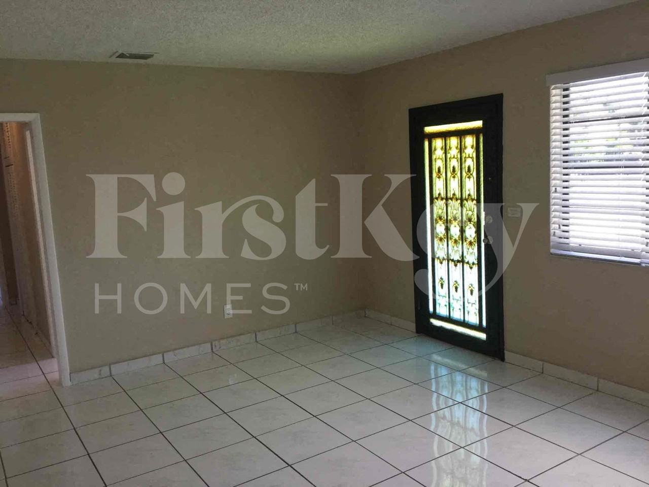 855 Wstreet - Photo 6 of 28