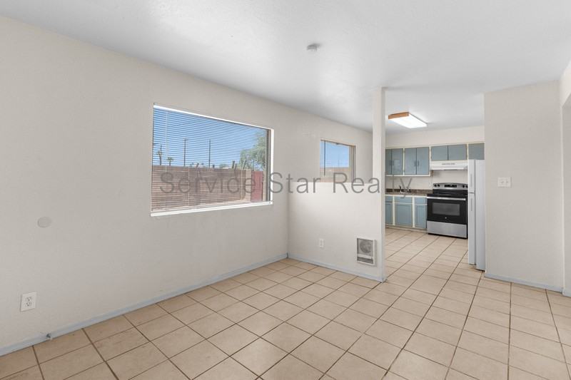 2510 E Pueblo Ave #3 - Photo 5 of 13