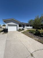 featured image of 1607 Halsey St
