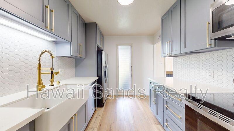 98-1426 Kaahumanu St #74 - Photo 6 of 26