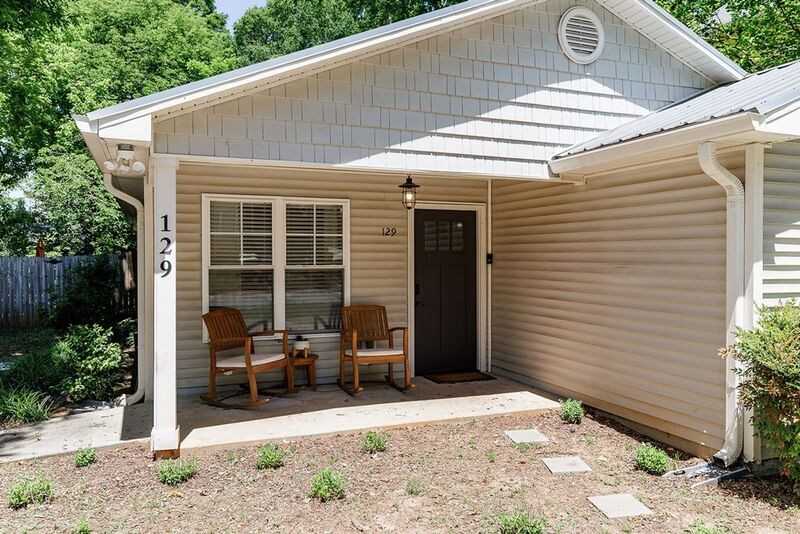 129 N Peter St - Photo 3 of 31