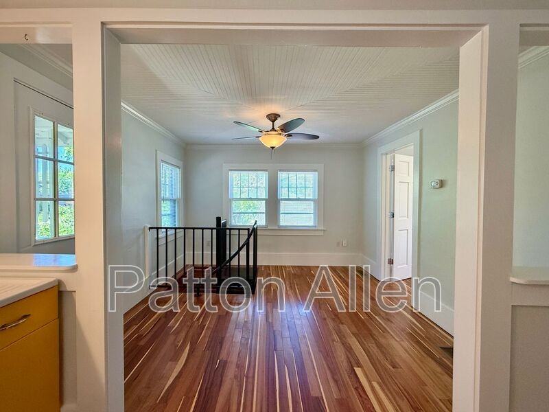 Wamboldt Ave - Photo 2 of 24