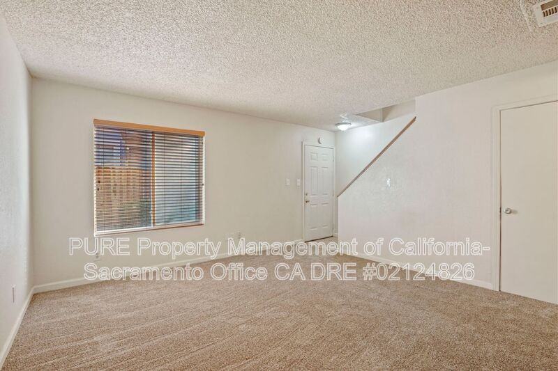 317 U St #2 - Photo 5 of 38