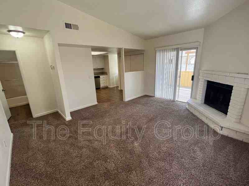 4052 W Meadow Ave - Photo 2 of 17