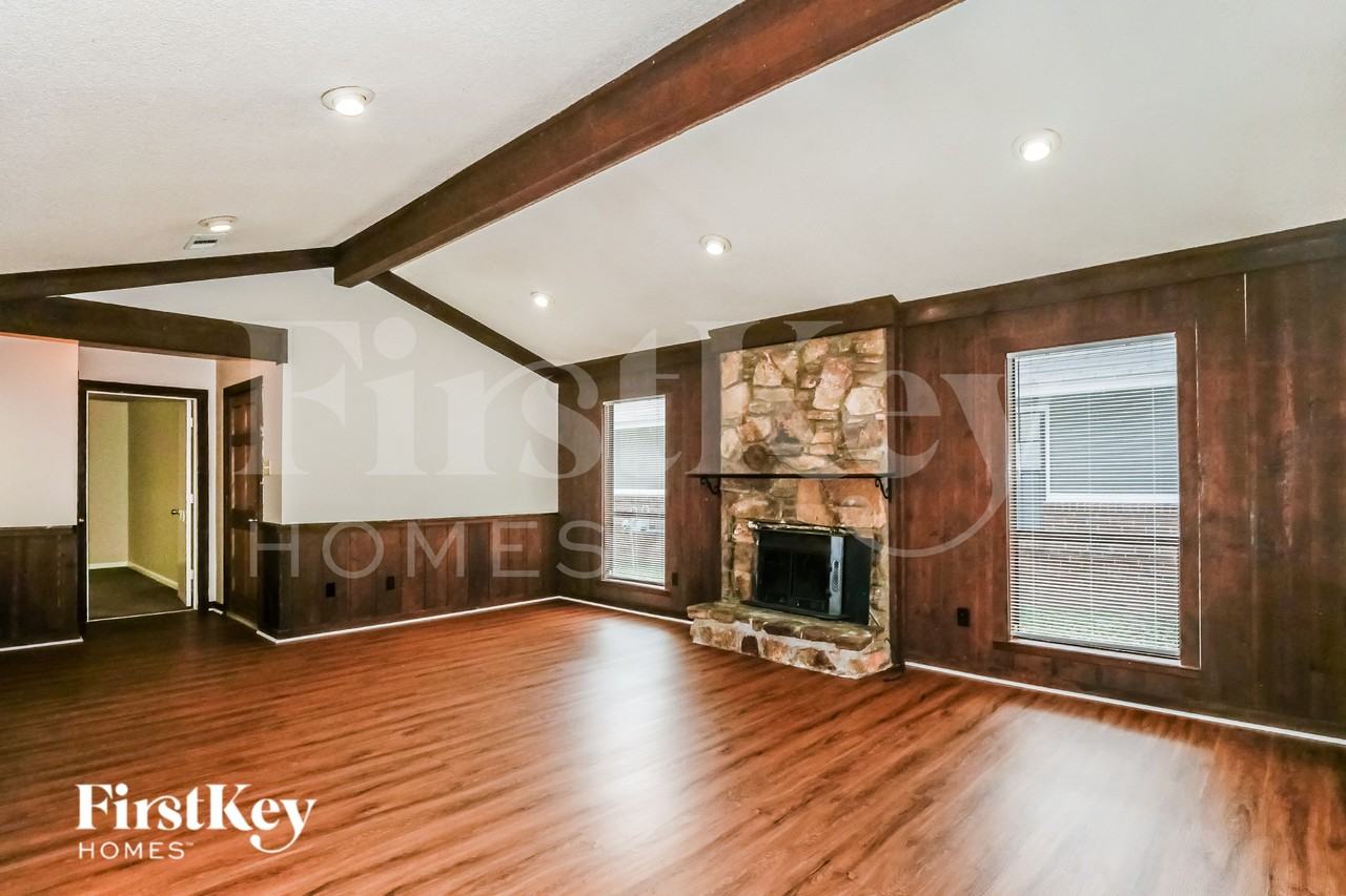 4571 Blue Willow Rd - Photo 3 of 19