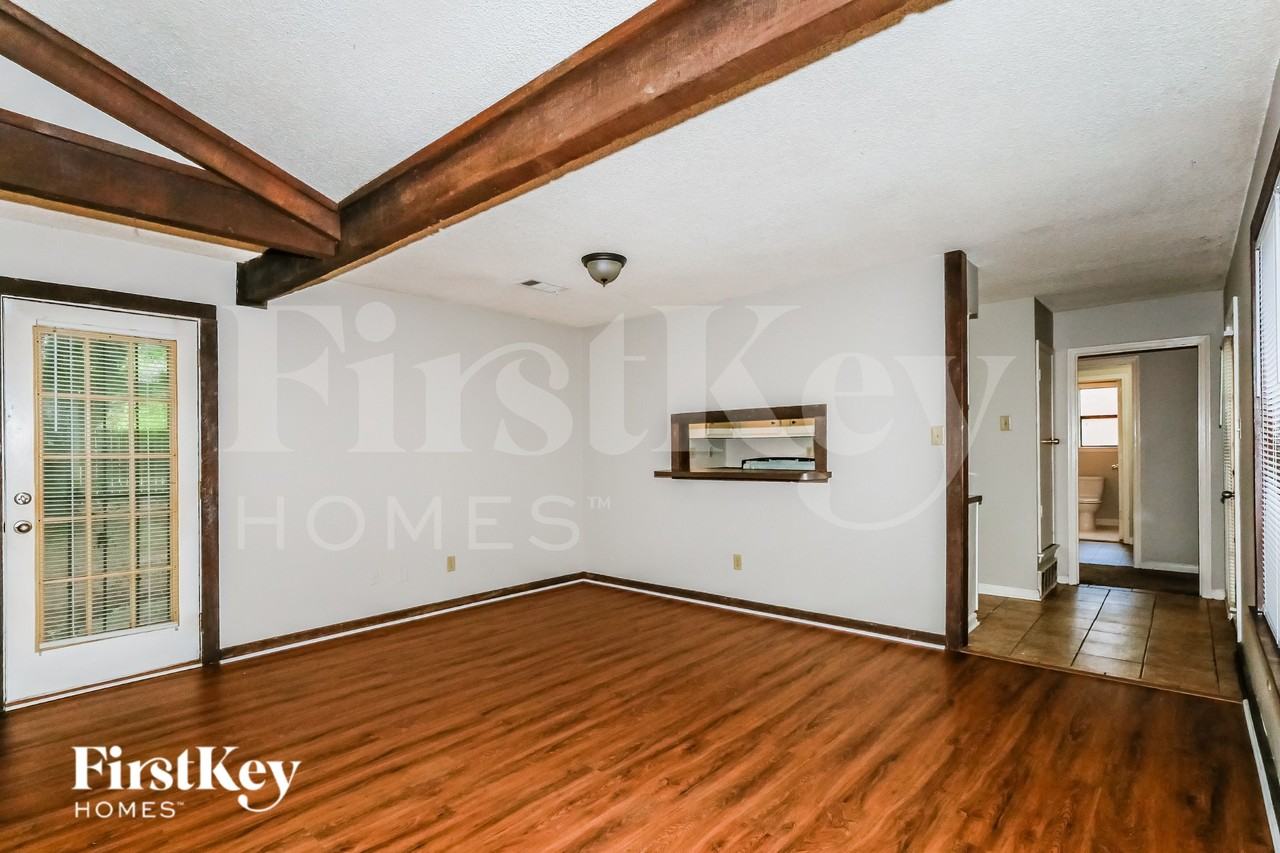 4571 Blue Willow Rd - Photo 6 of 19