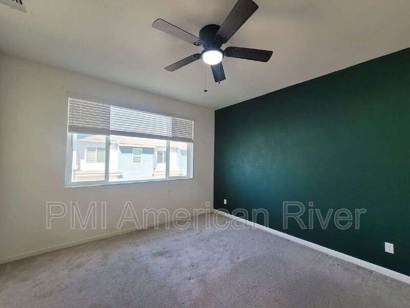 3805 Amelia Rose Way - Photo 7 of 17