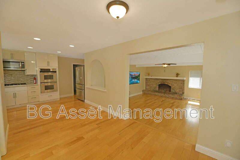 3830 Twin Oaks Way - Photo 2 of 36