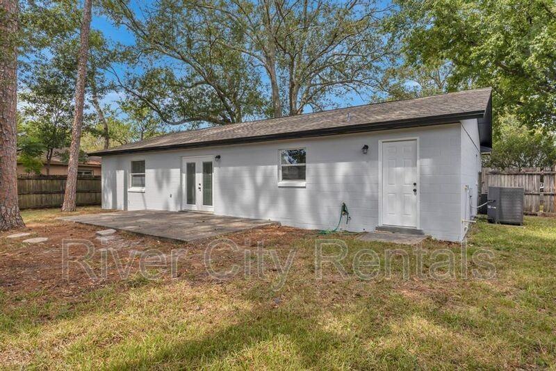 743 Trambley Dr E - Photo 4 of 28
