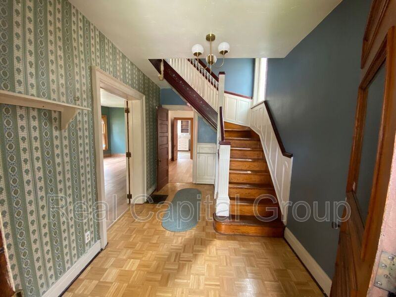 97 Unger Ave - Photo 3 of 29
