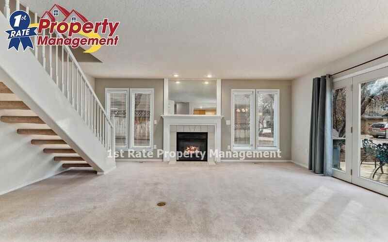 7913 W Holt Ct - Photo 5 of 25