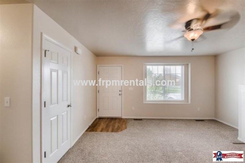 11343 W Allerton St - Photo 2 of 19